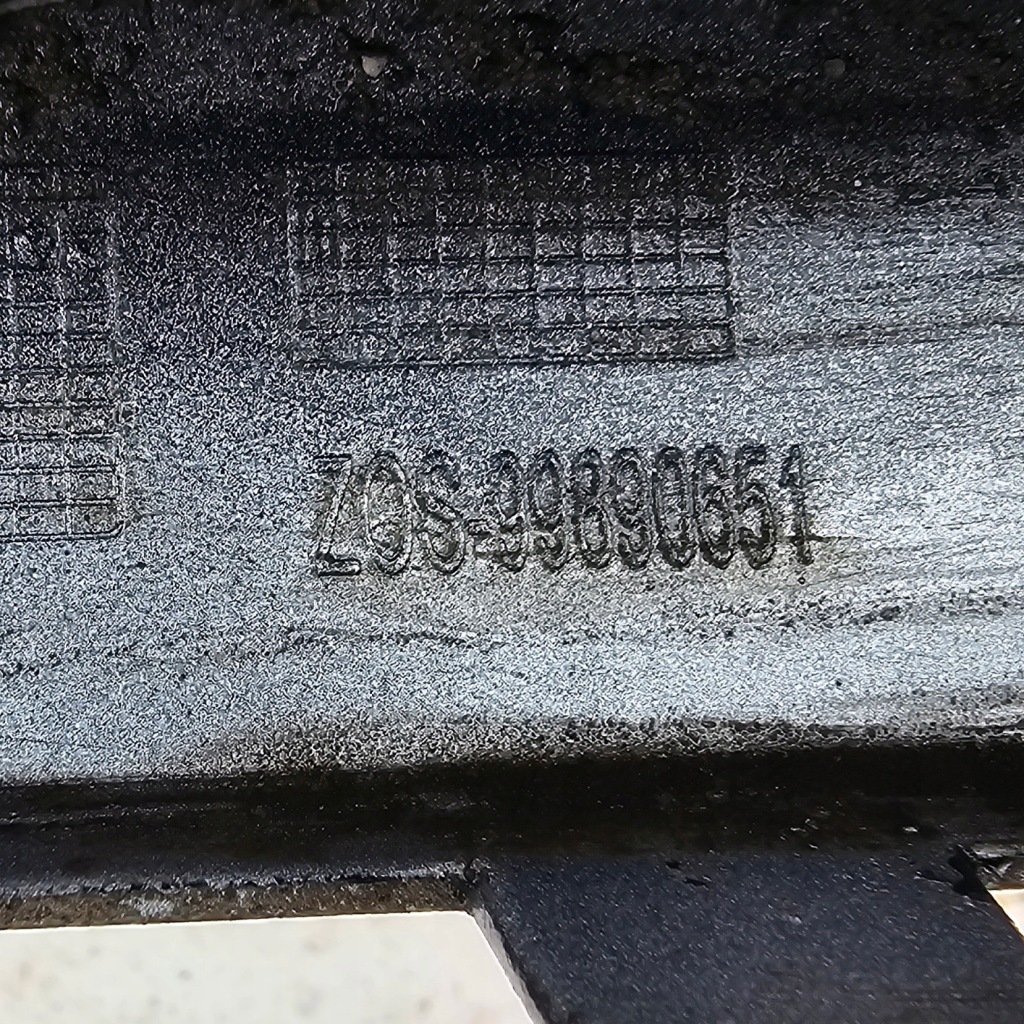 Бампер citroen c4 picasso ii 2 рестайлинг  2016-2019 перед передний aa37702777 в Украине