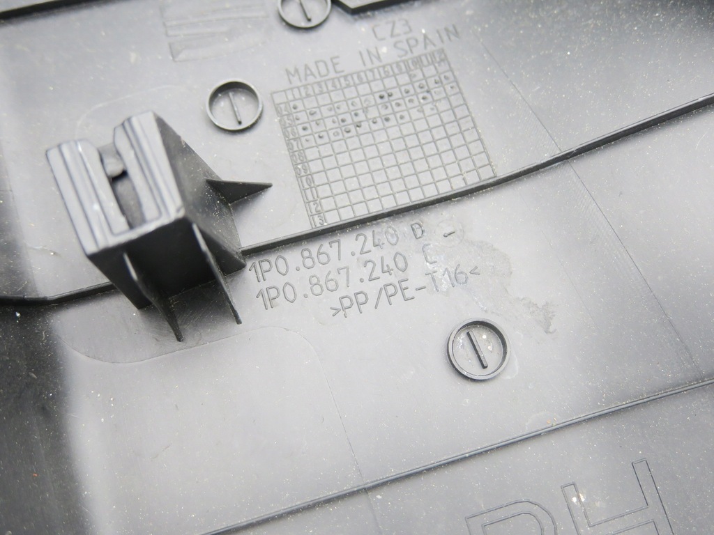 фото №10, Стойки b чёрные низ seat leon 2 ii 1p