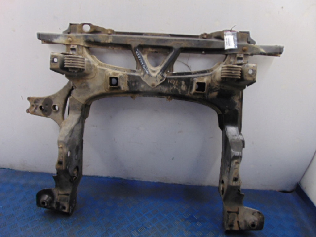 Mercedes w169 подрамник подрамник двигателя в Украине