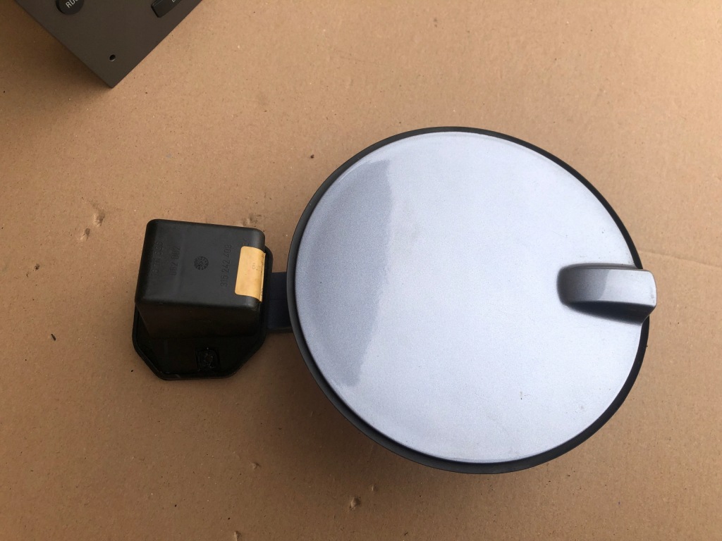 Купить Крышка заливной топлива opel zafira b 2005-2008 13129588