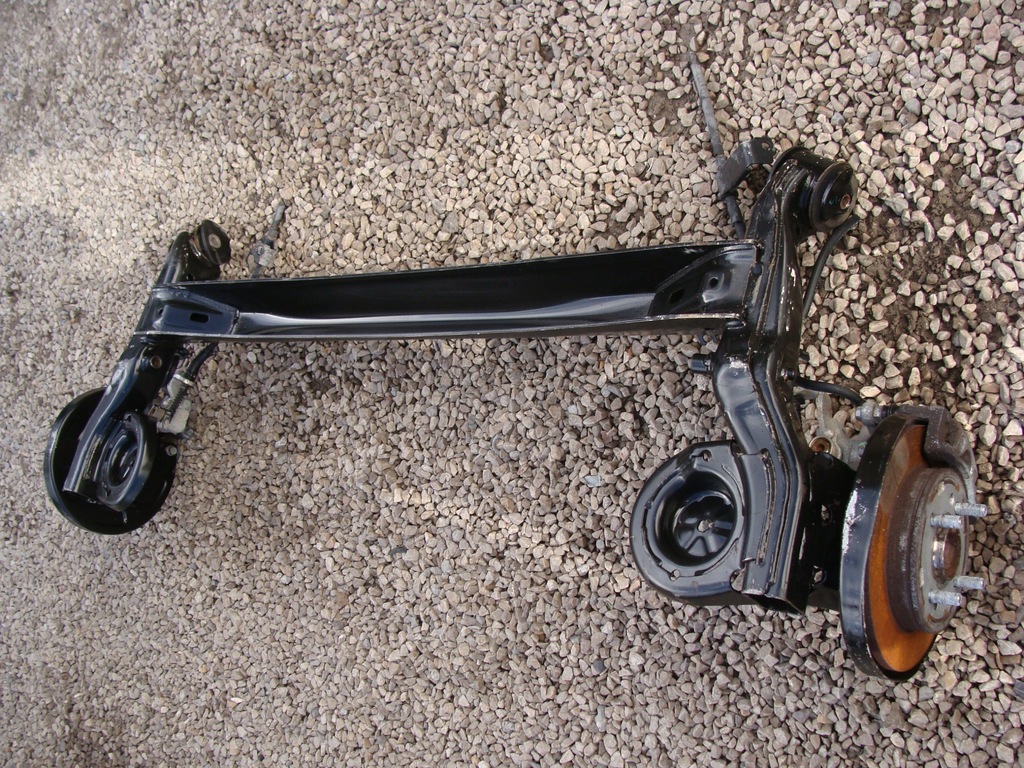 фото №6, Oś балка задняя hyundai i10 i тормозные диски !!!