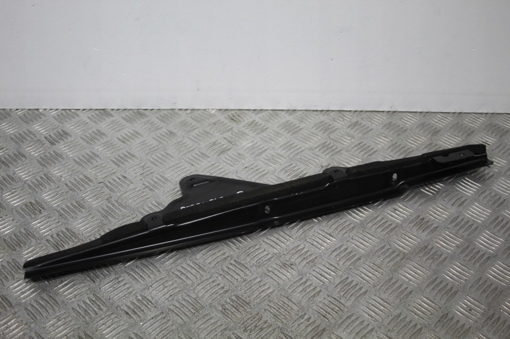 фото №1, Кронштейн кронштейн правий vw golf vi 6 5k7 cabrio