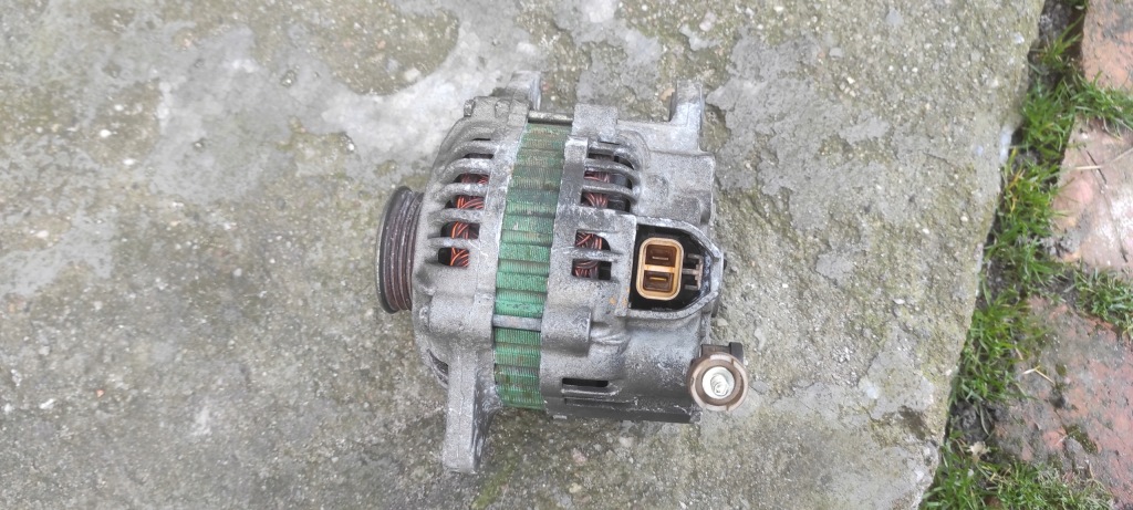 Купити Kia clarus генератор 0k0a218300 ab180086