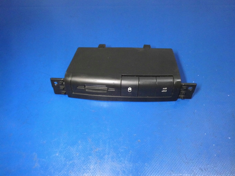 фото №1, Считыватель карты выключатель esp peugeot 207 sw