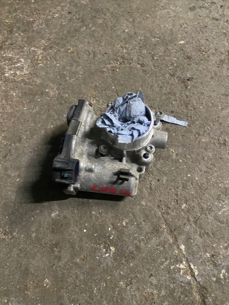 фото №1, Opel corsa e 1.2 дроссельная заслонка 55562270