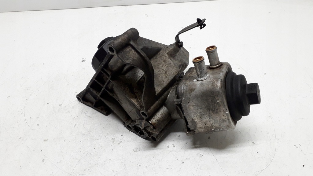 фото №1, Vw phaeton 3.2 корпус фильтра масла 022199354a