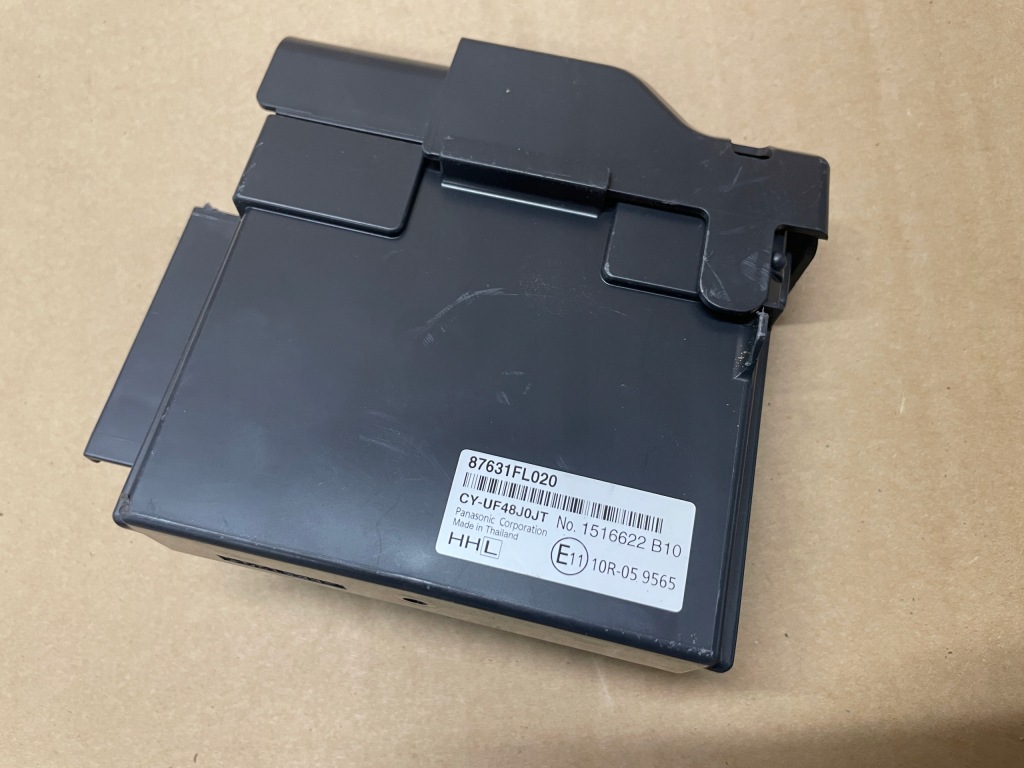 Купити Subaru xv блок керування модуль 87631fl020