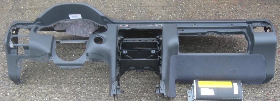 фото №1, Mercedes e-klasa w210 99-02 приборная панель консоль lift