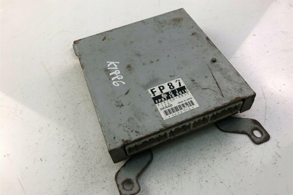 фото №4, Бортовой компьютер двигателя mazda premacy cp fp8718881b 2003