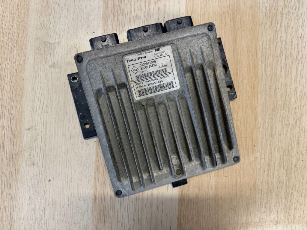 фото №1, Dacia logan бортовий комп'ютер 8200911568 8200785530