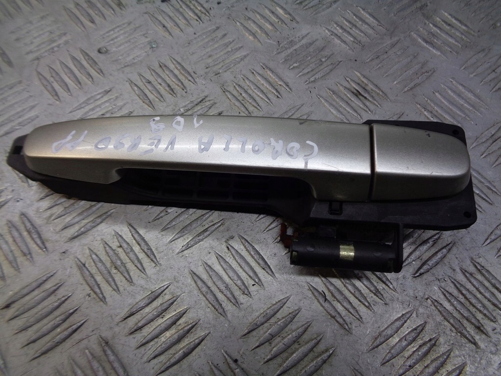 фото №1, Ручка права передня toyota corolla verso