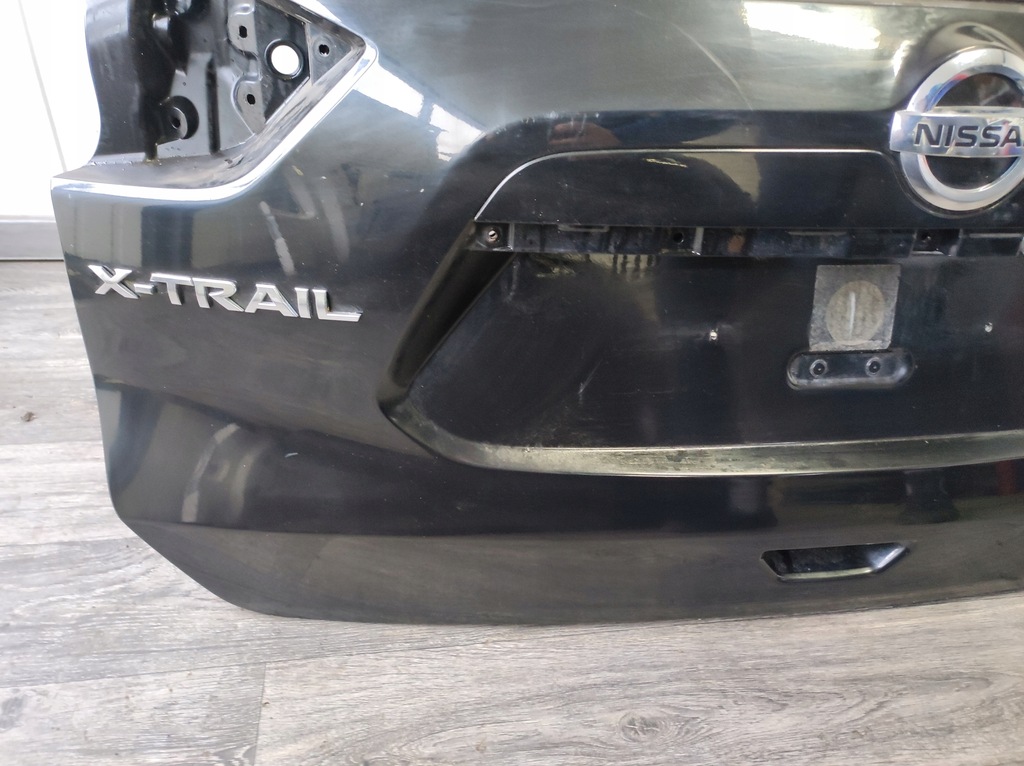 фото №8, Крышка багажника задняя задняя nissan xtrail x-trail t32 ------ poznań ---------- giełda
