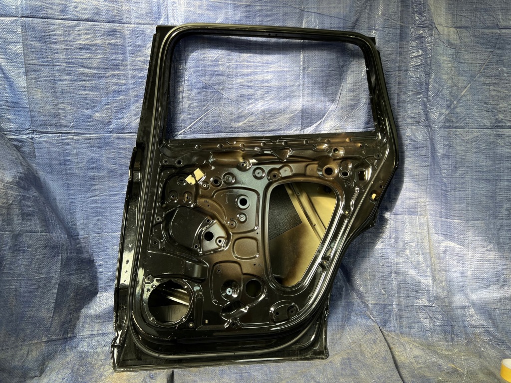 фото №4, Skoda kodiaq праве задні двері