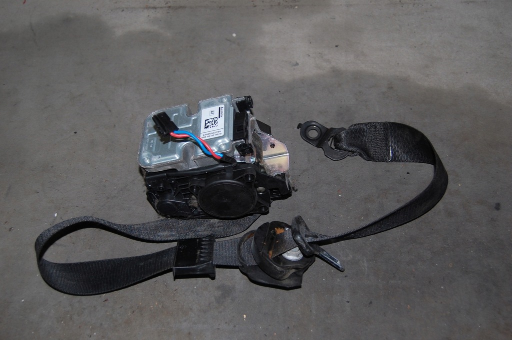 фото №1, Mercedes w211 602208200 pas безпеки l.przód