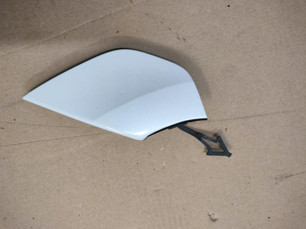 фото №1, Заглушка фаркоп перед kadjar лак perłowy