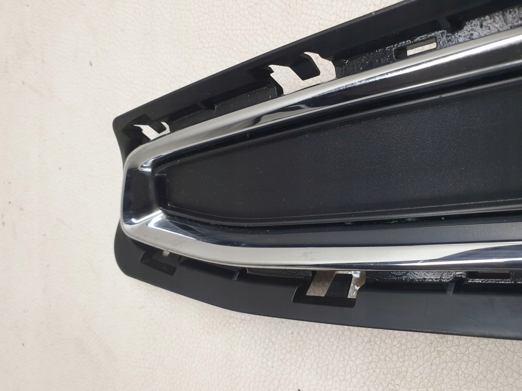 фото №6, Audi a6 c8 18-21 решітка заглушка w спойлер бампера задня права 4k0807320