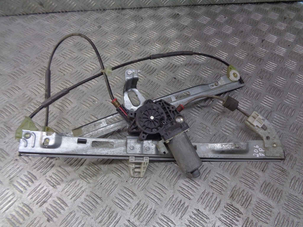 фото №1, Ele механизм стекло правый перед peugeot 206