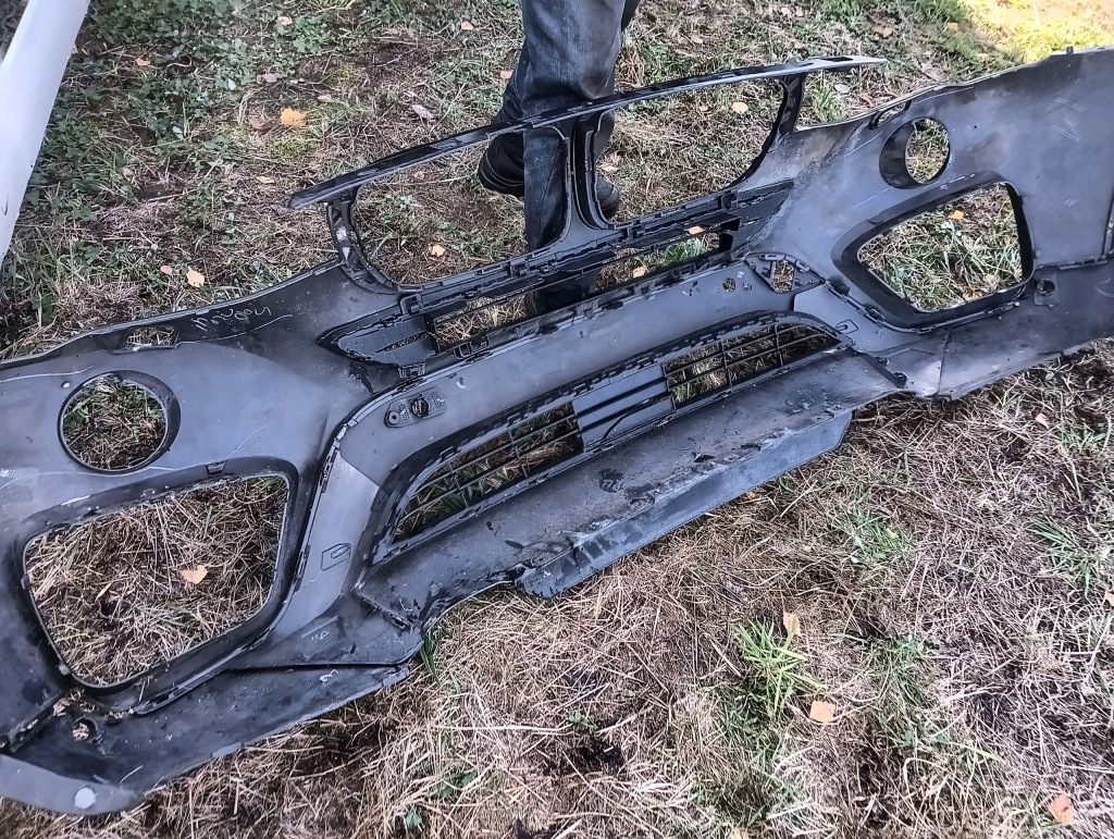 Bmw x3 f25 x4 f26 рестайлінг  lci бампер перед передній 7338543 7355040 Зі Шроту