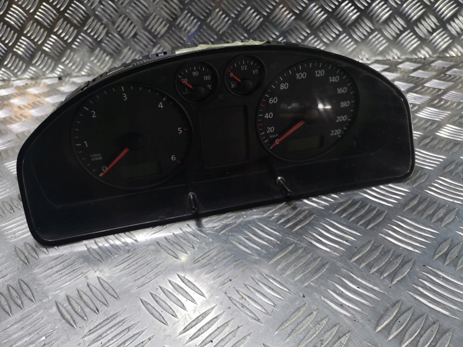 фото №1, Vw t5 приборы счетчик спидометр 7h0920850r