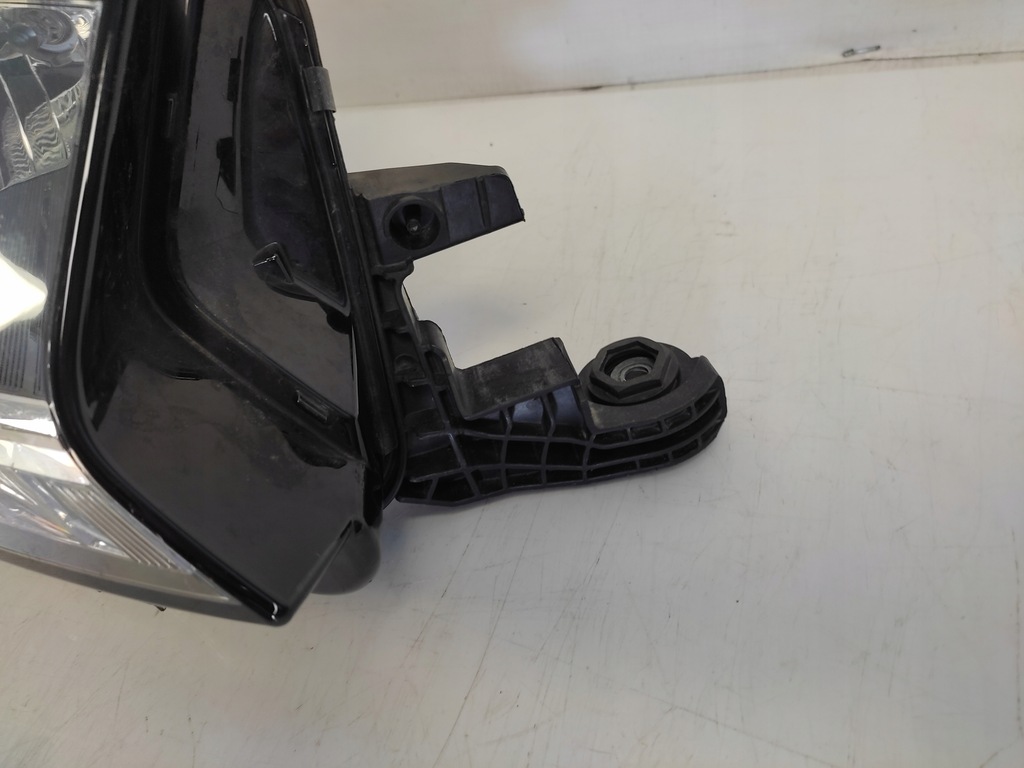 фото №8, Skoda fabia iii lift 6v1 лампа правая перед 2018-