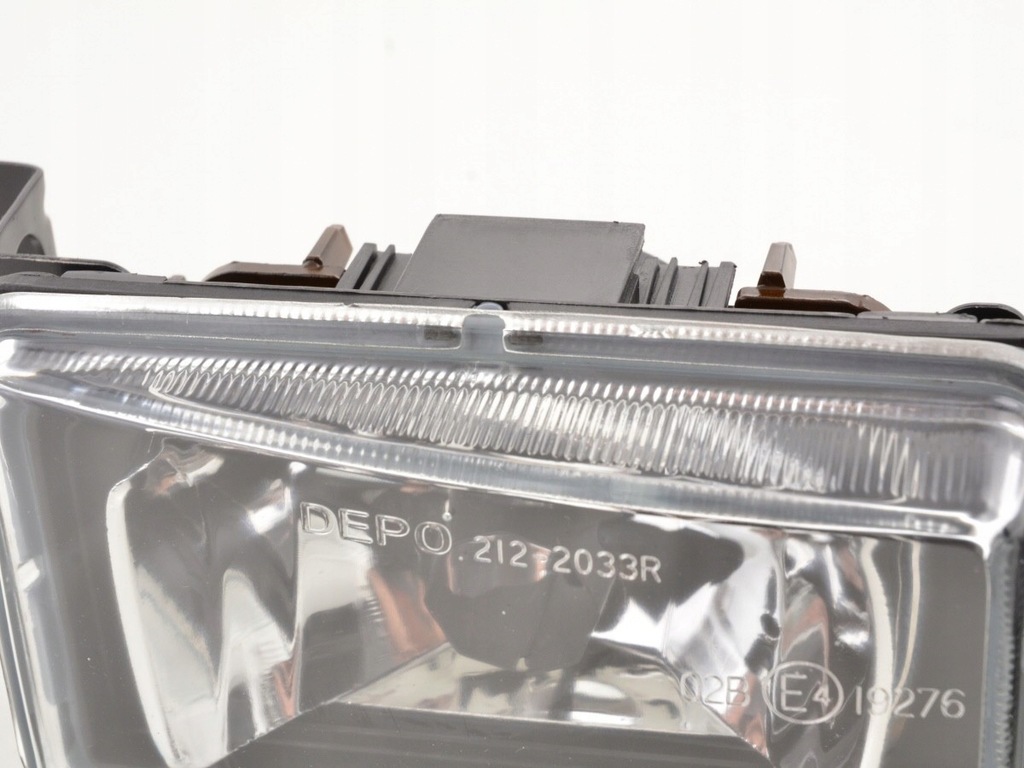 фото №8, Протитуманна фара правий toyota corolla 01-03