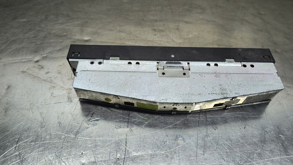 фото №2, Bmw e38 e39 радио дисплей 8352408