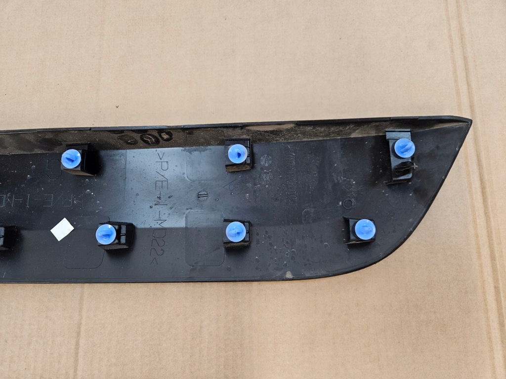 Renault express 21- молдинг дверь задних левая задняя 828774671r Недорого