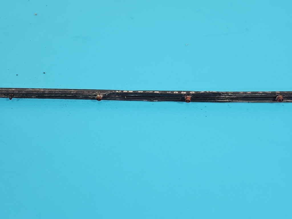 Купить Молдинг крыла задний  левая mercedes 123