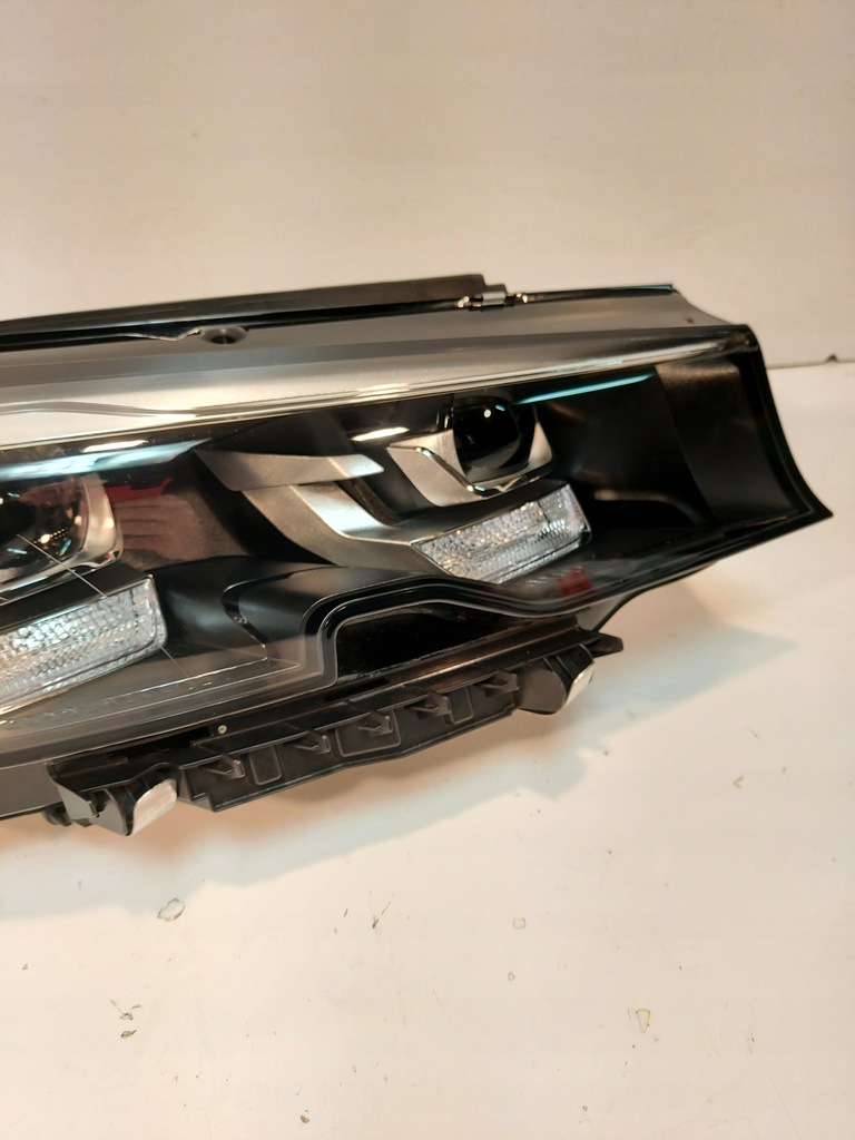 фото №16, Лампа правая перед передняя bmw g20 g21 led 9481696