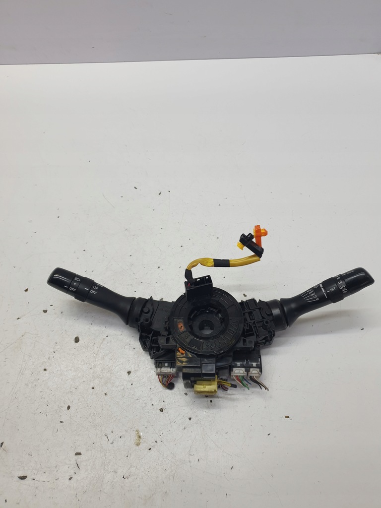 фото №1, Перемикач комбінований перемикачі toyota prius ii