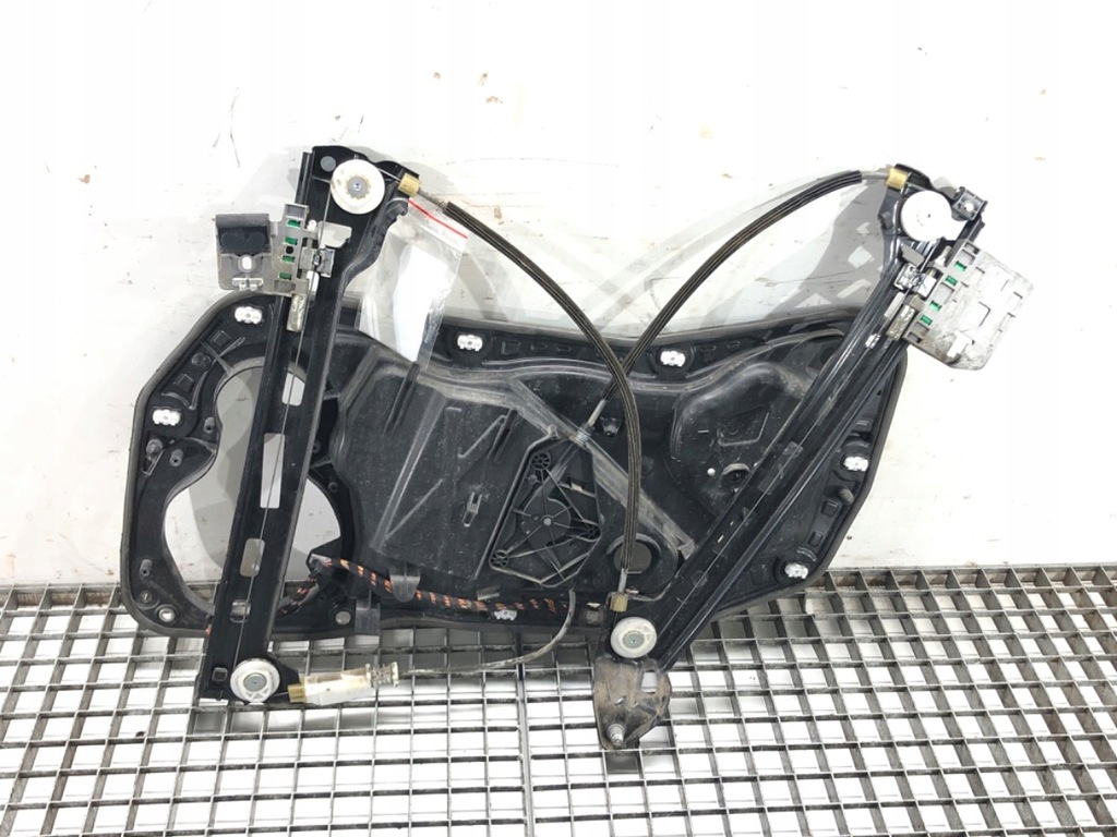 фото №1, Підйомник скло лівий перед vw cc b7