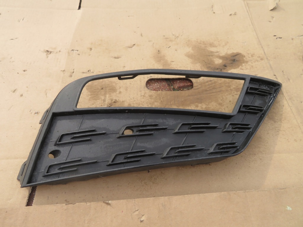 фото №1, Seat leon iii решётка бампера правая 5f0853666g