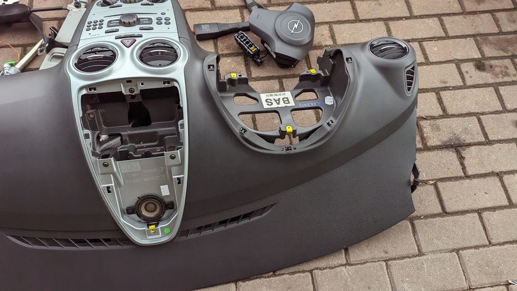 фото №9, Приборная панель приборная приборная панель opel corsa d 5d