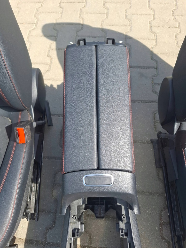 фото №10, Сидіння заднє сидіння салон оббивка mercedes eqa w243 amg, eu