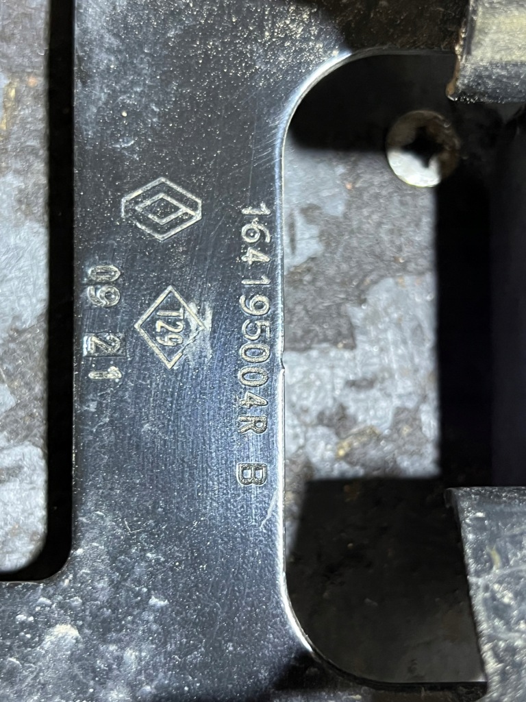 Купить Renault express 2021 1.5 bdci dci корпус фильтра топлива кронштейн кронштейн