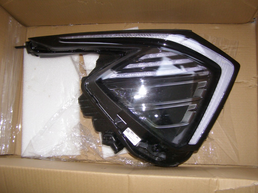 фото №1, Лампа перед kia sportage v 5 full led 21- правая 92102-r2100