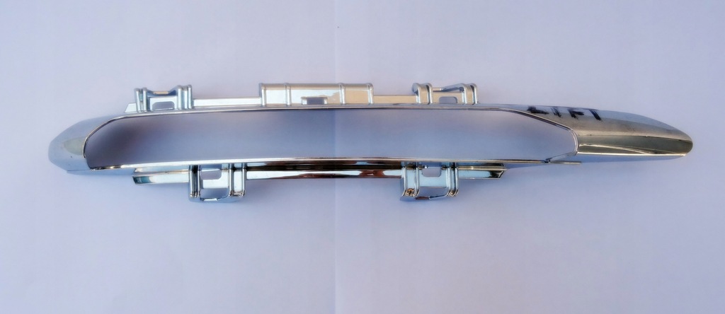 фото №1, Молдинг хром бампера mercedes w204 klasa-c