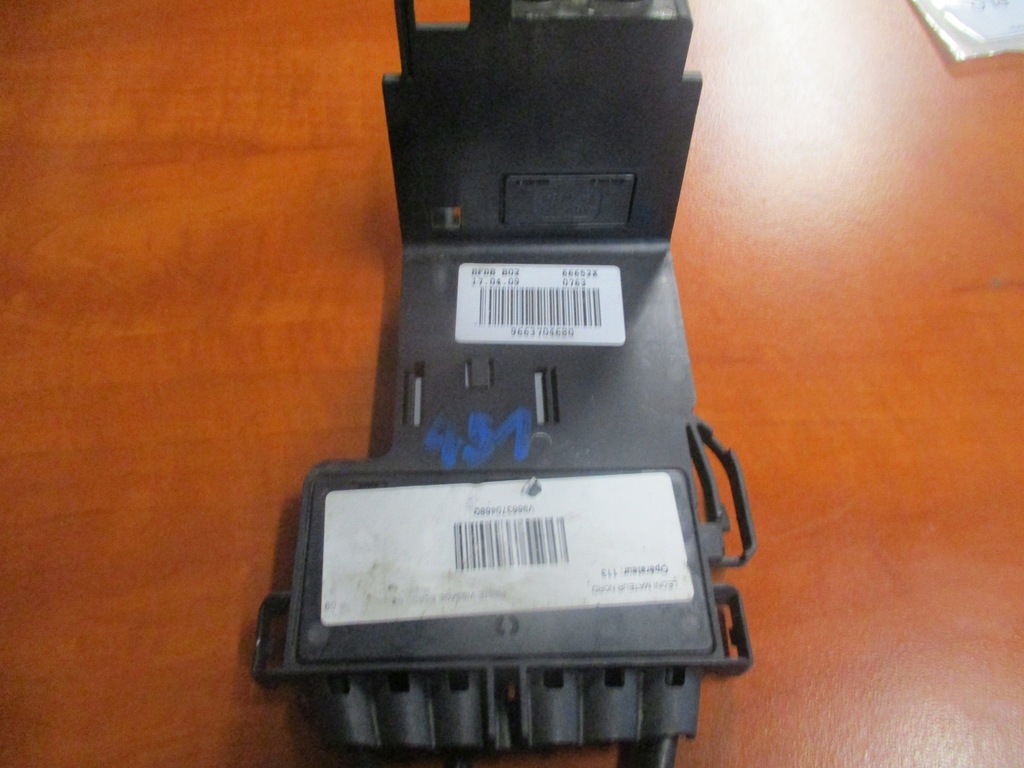 фото №1, Предохранитель аккумулятор клемма 308 9663704680