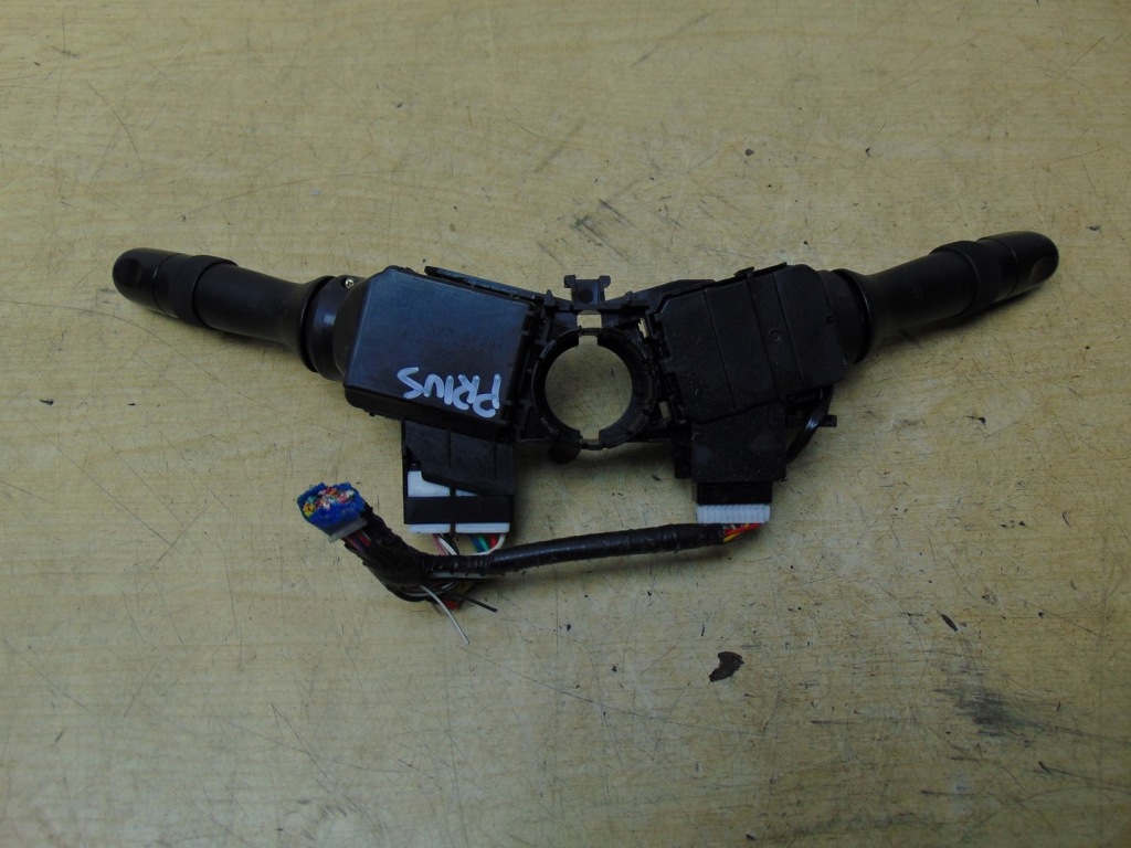 фото №2, Переключатель комбинированный toyota prius ii 2002-