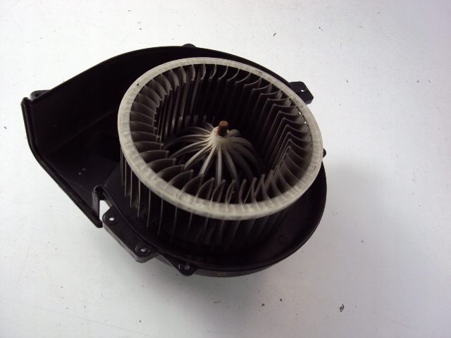 фото №2, Повітродувка обдув audi a1 i