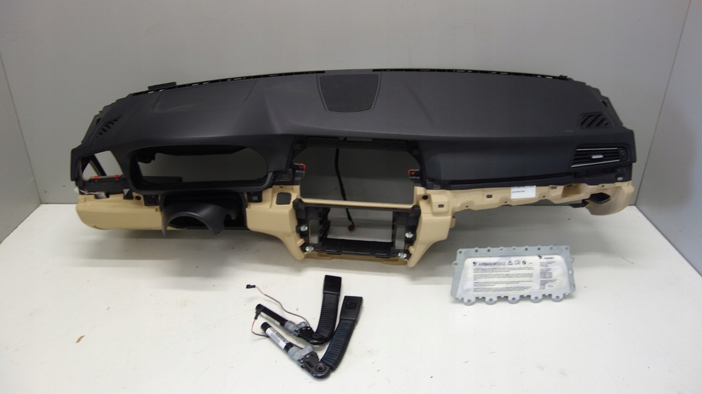 фото №1, Bmw 5 f10 f11 приборная панель консоль подушка безопасности оригинал