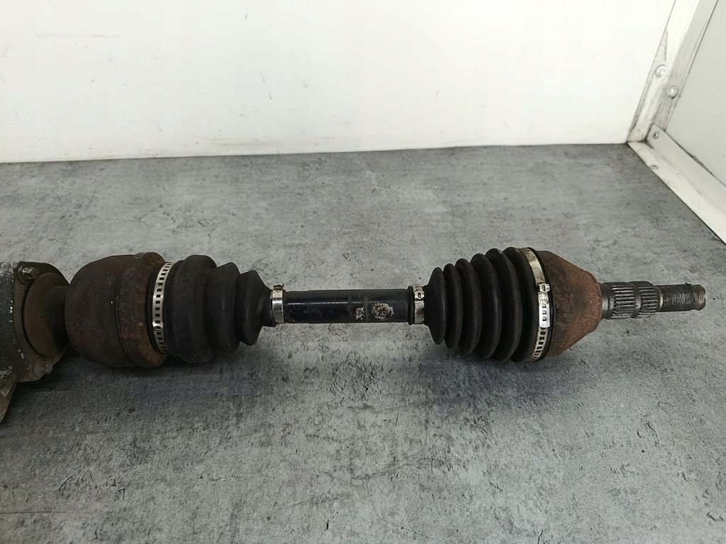 Приводной вал правая перед opel vectra c 1.9 cdti Цена