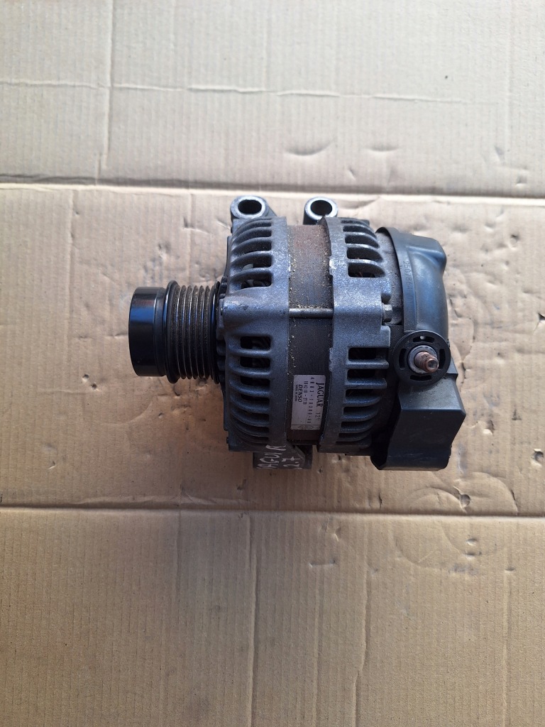 Купить Jaguar s 2.7 генератор 4r83-10300-ab