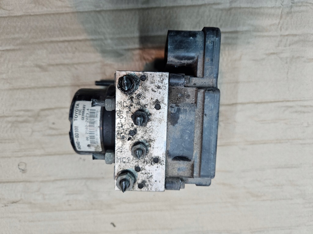 фото №1, Toyota yaris iii 12-18 насос abs