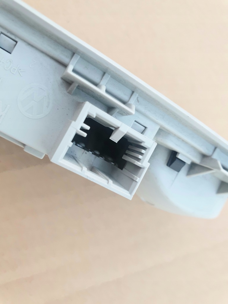 фото №3, Освещение кабины volkswagen оригинальный номер 2ga947290