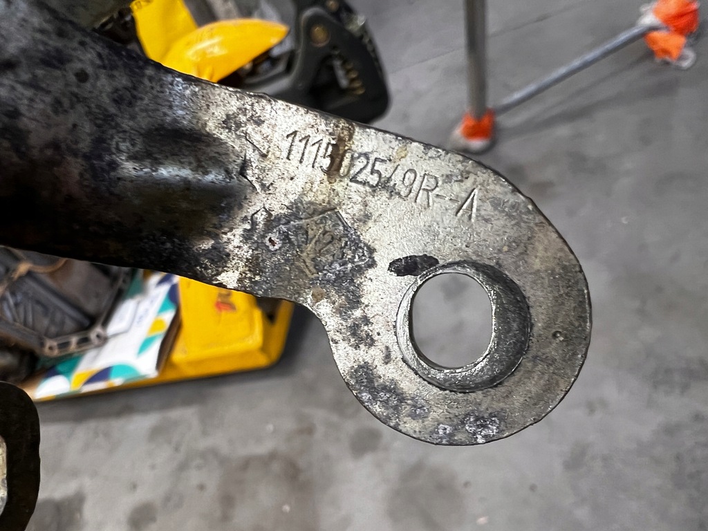 фото №7, Щуп щуп уровня масла dacia duster ii 1.0 tce