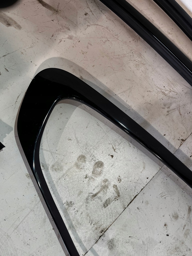 фото №9, Молдинг скло дах кузовна ліва bmw f36 black piano 7332537