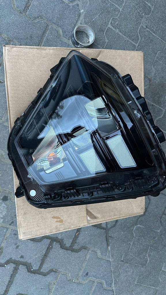 фото №1, Hyundai kona 2023- лампа ліва full led передня