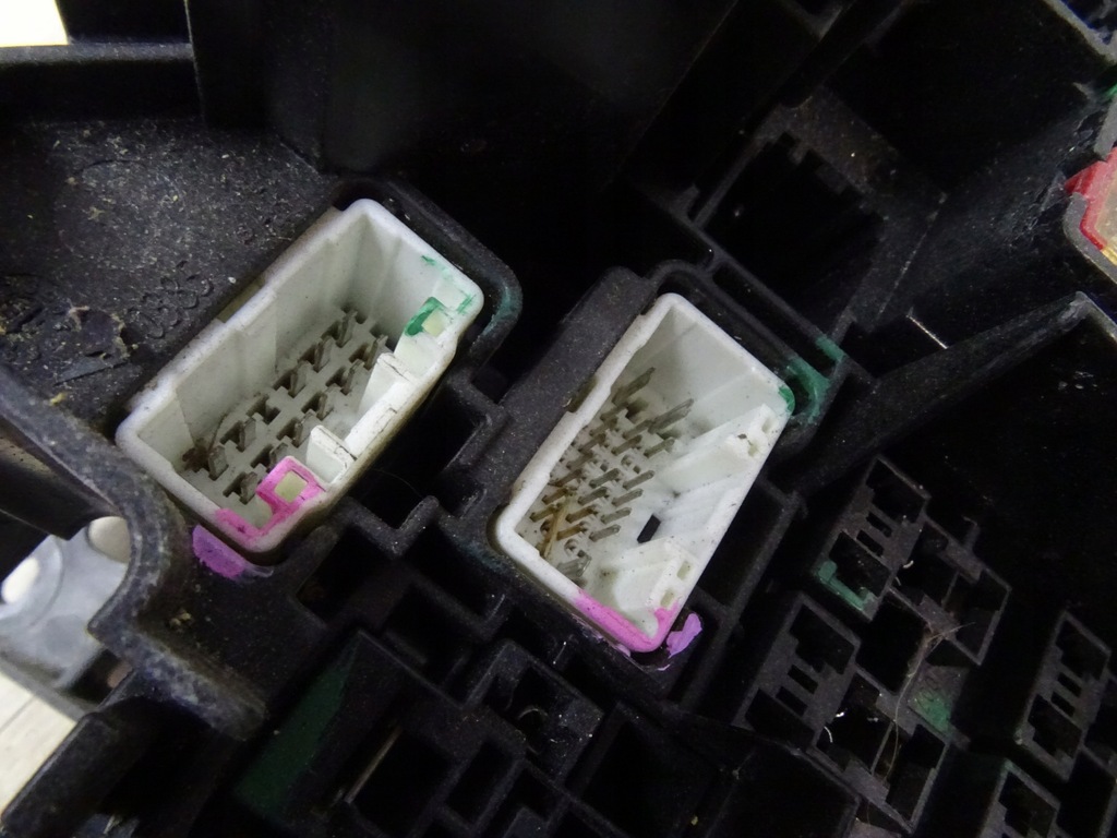 фото №13, Джгут електропроводка запобіжників + коробка auris full hybrid