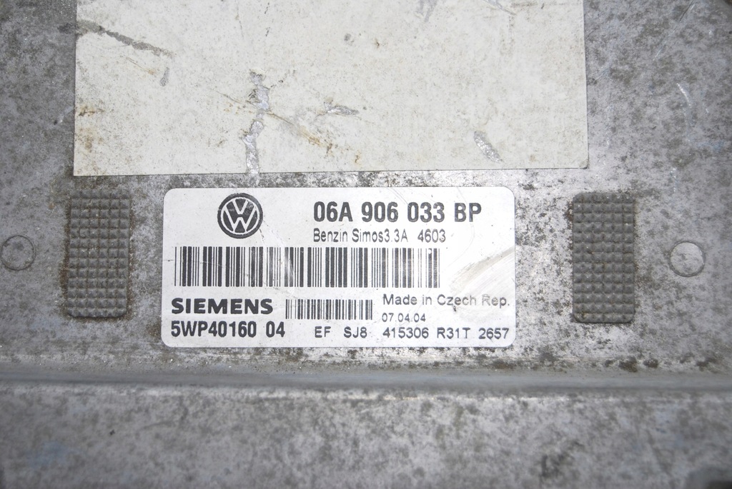 фото №7, Бортовой компьютер блок управления двигателя vw new beetle 1,6b 06a906033bp 5wp4016004